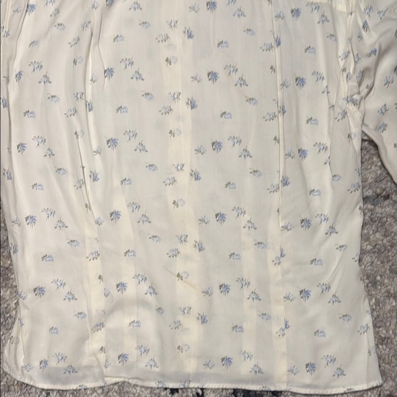 Boutique/Vintage Cream Buttoned Blouse with Mandarin Collar - Picture 11 of 12